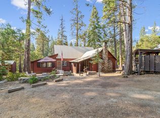 41483 Sunset Rock Rd, Shaver Lake, CA 93664
