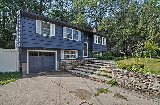 2nd image of 61 Southgate Rd