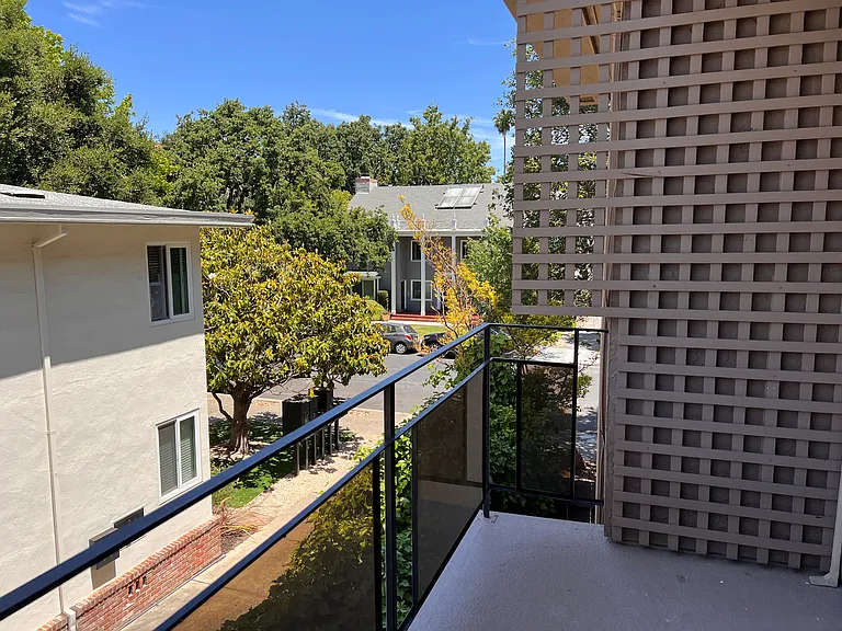 36 Duane St — Photo 28