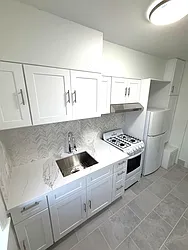 94-07 Alstyne Avenue, #2L