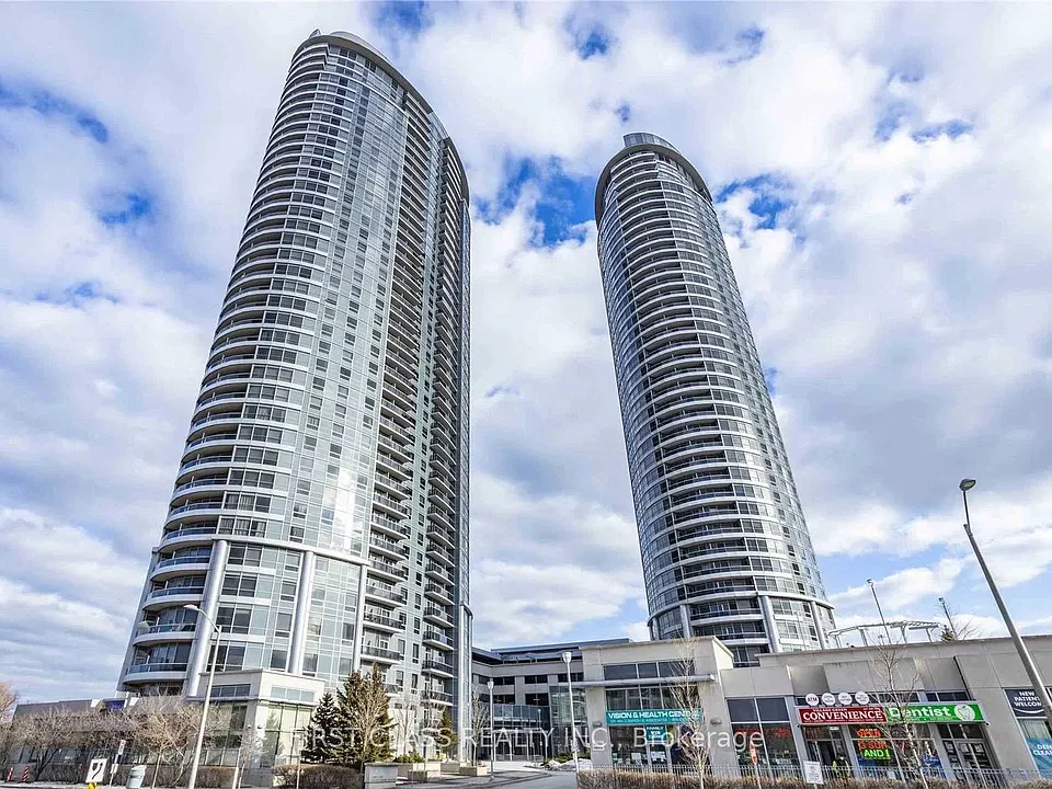 125 Village Green Sq #3610