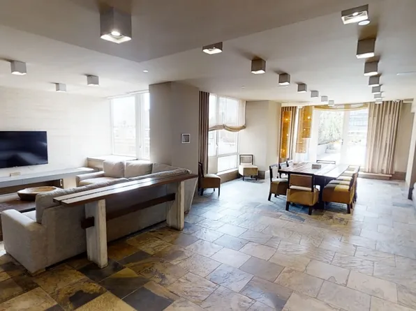 450 West 17th Street image 10 of 19