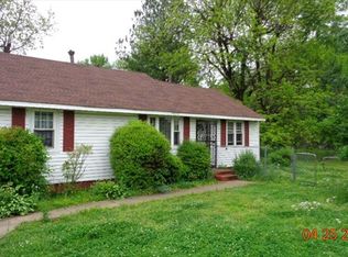 1430 Elliston Rd, Memphis, TN 38106