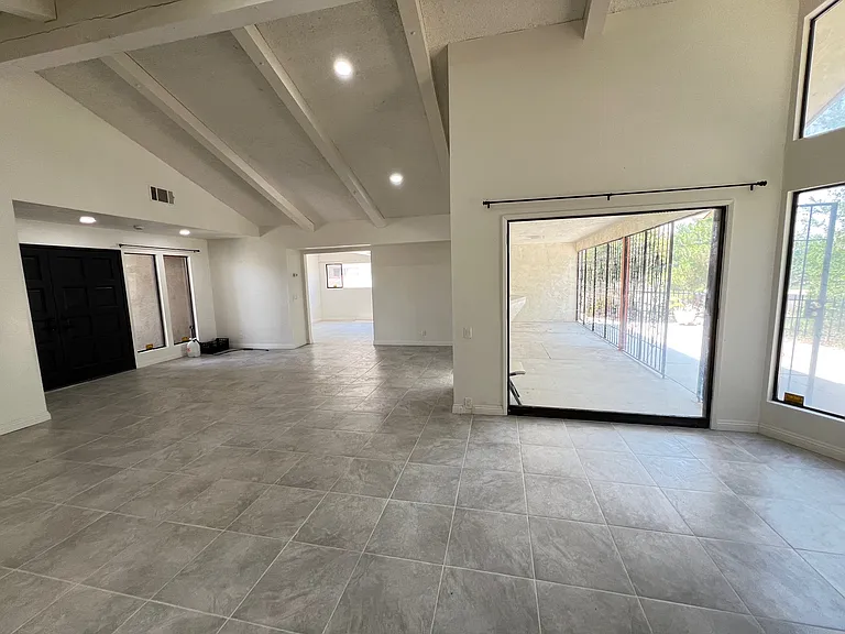 13850 Dahlgren Dr — Photo 8