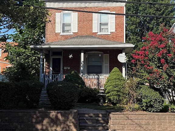 4th image of 330 Fairview Rd