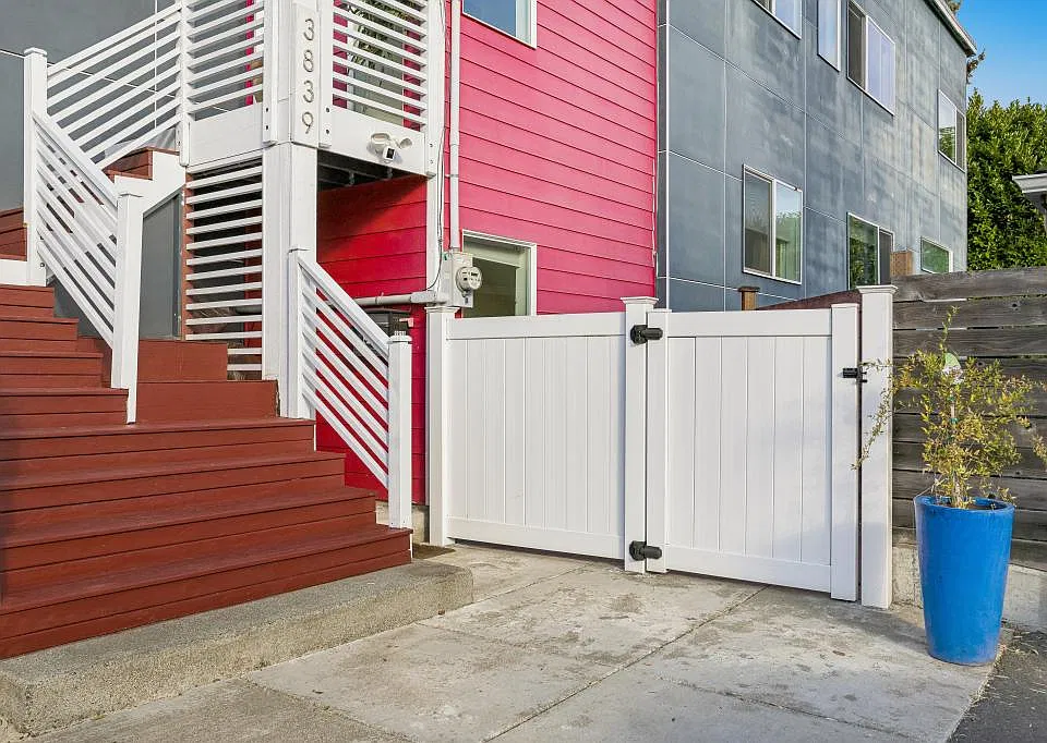 Gate to private entrance
