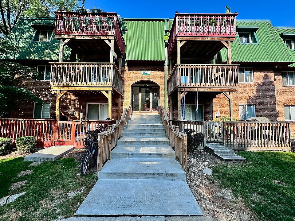 1st image of 1990 Tall Oaks Dr APT 2B