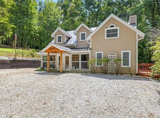 530 N Quail Trl, Clarkesville, GA 30523