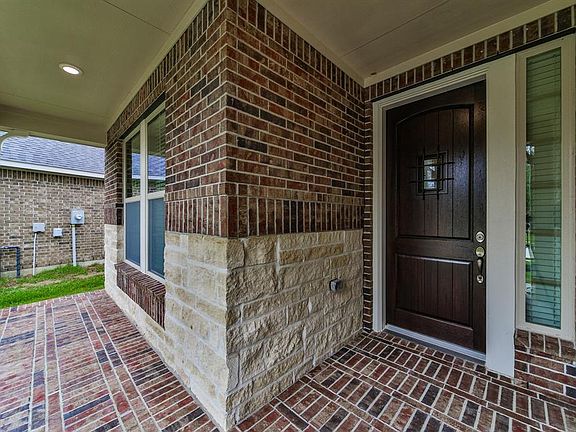 3rd image of 18210 Sofia Willow Way