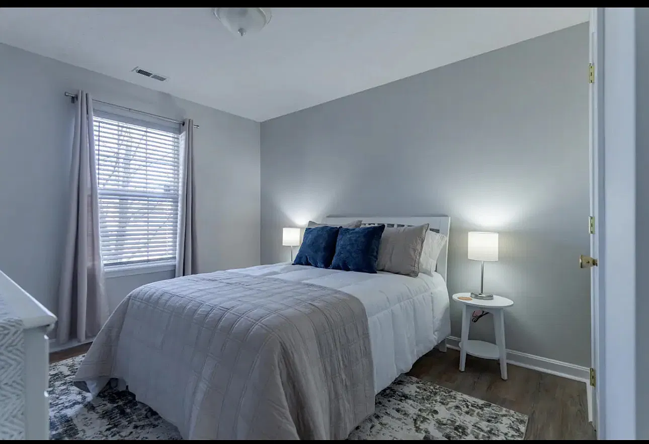 214 Applewood Lane - 1 — Photo 3