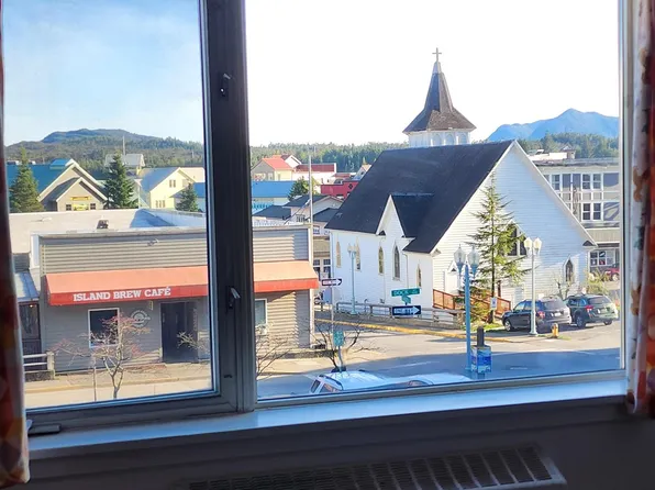 320 Bawden St APT 414, Ketchikan, AK 99901