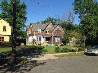 418 Oak Ln, Wayne, PA 19087