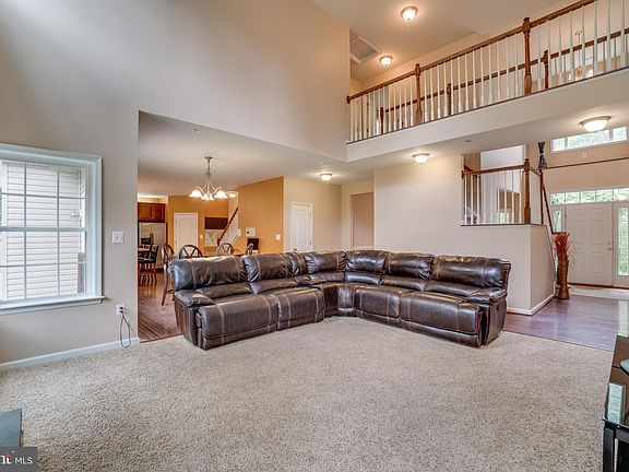 4th image of 10118 Worman Dr