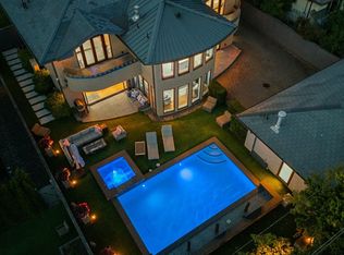 2809 Edgemont Blvd, North Vancouver, BC