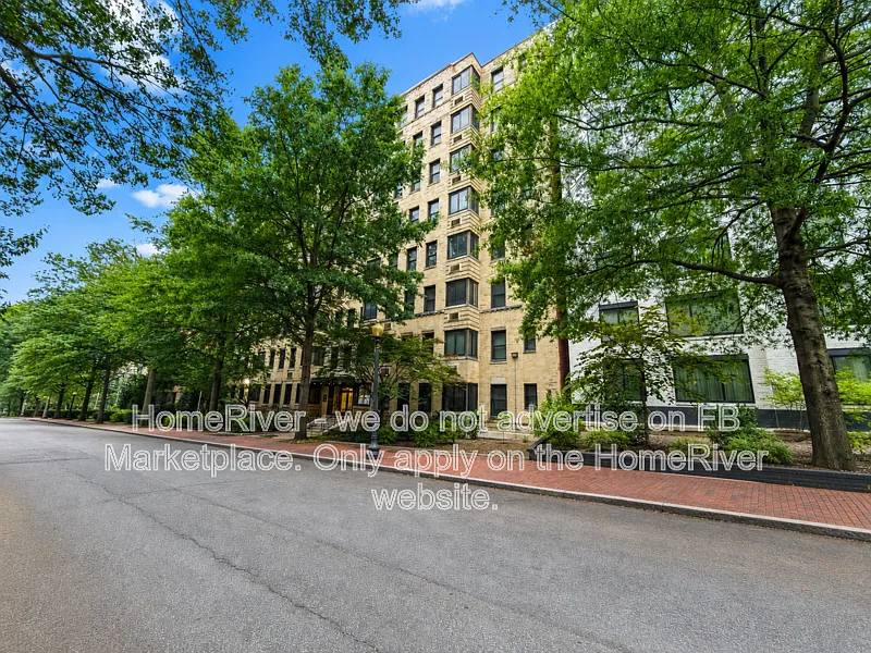 Foggy Bottom — Photo 3