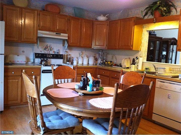 2nd image of 3404B Chadbury Rd #3404