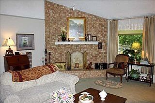 2nd image of 6512 Victoria Ave