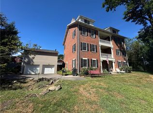 1319 Riverside Dr APT 100, Beaver, PA 15009