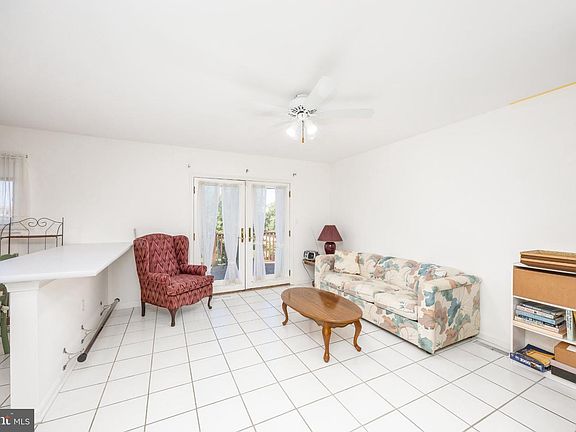 5th image of 10431 Brighton Rd