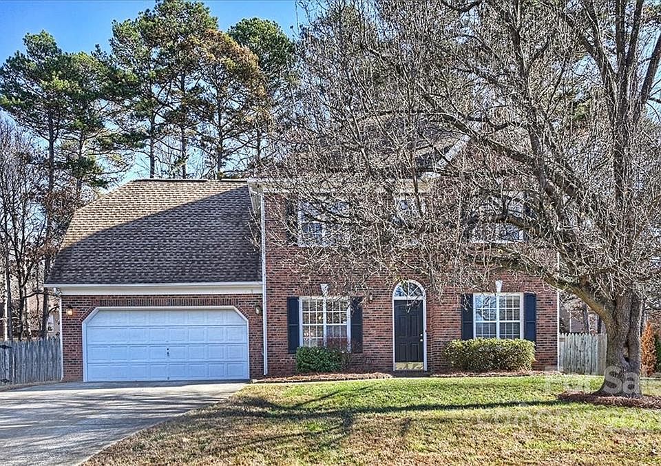 2706 Bathgate Ln, Matthews, NC 28105 Zillow