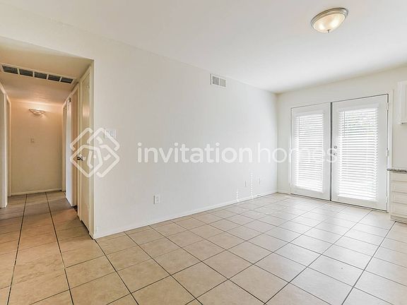 5th image of 649 E Holmes Ave
