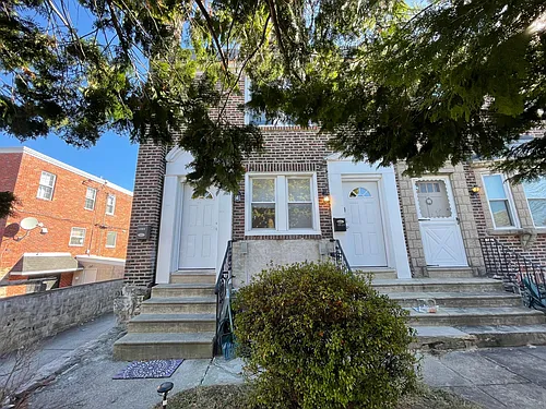 6841 Lynford St #A Photo 1 6841 Lynford St #A Photo 1