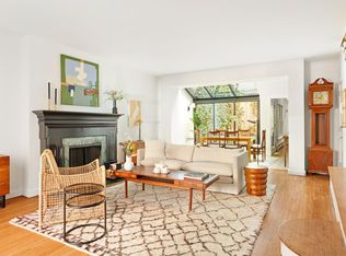 25 Bedford St, New York, NY 10014