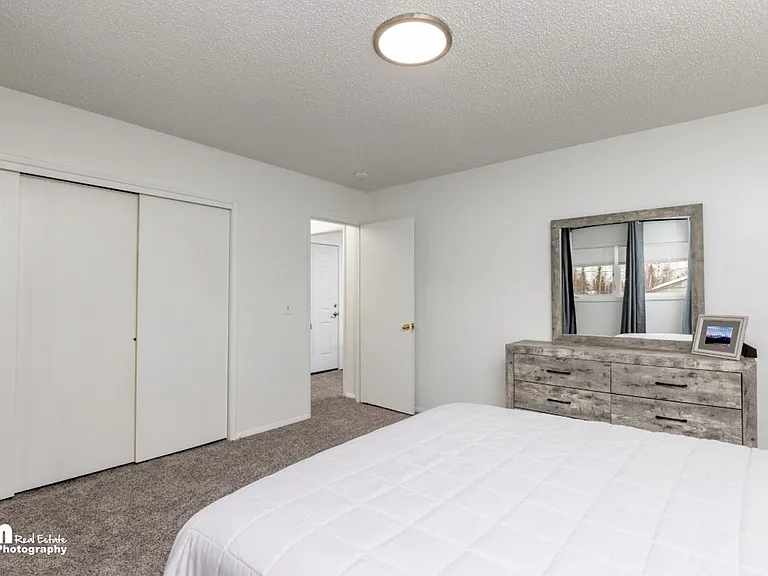 32n2906 — Photo 17