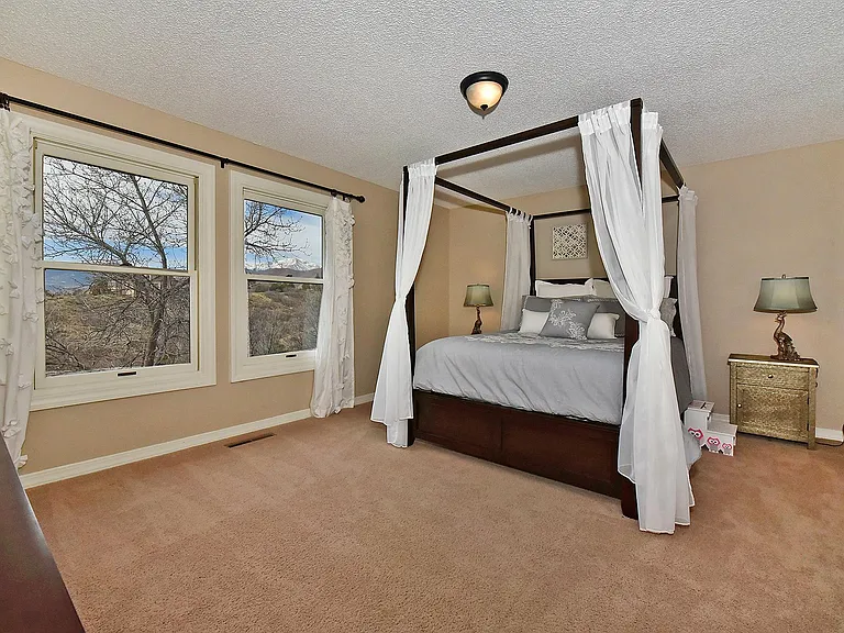 1425 Winding Ridge Ter — Photo 11