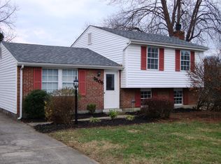 9808 Hofelich Ln, Louisville, KY 40291