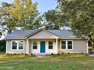 109 Beaver Dam Rd, Mc Henry, MS 39561