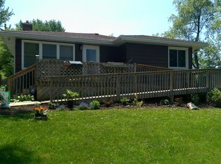 26041 W Marshall St, Ingleside, IL 60041