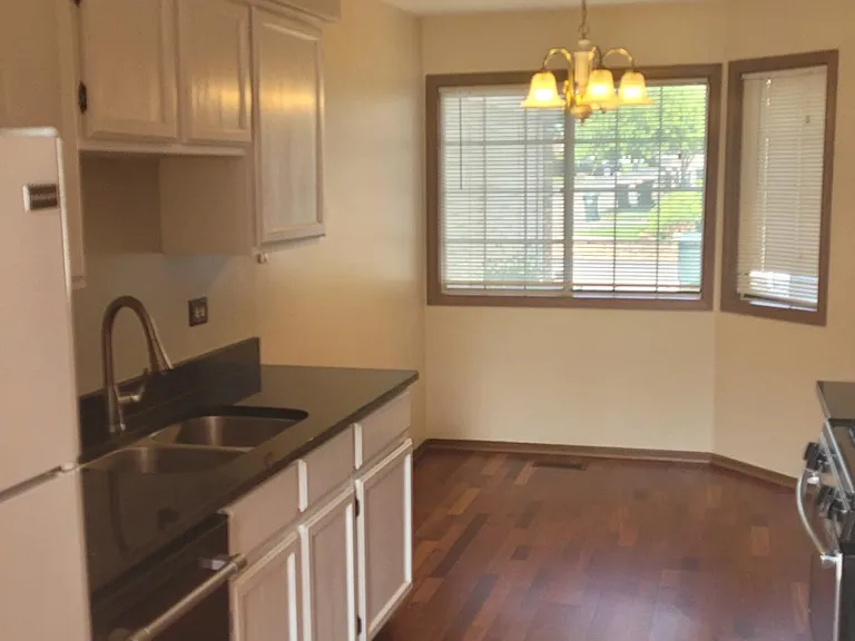 1266 S Parkside Dr #1 — Photo 3