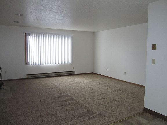 2nd image of 1102-1110 Loy Ave #1102-15