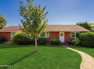1600 Cherry Blossom Ln, Point Pleasant Beach, NJ 08742