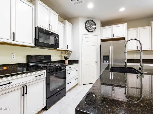 6706 W Sonoma Way, Florence, AZ 85132