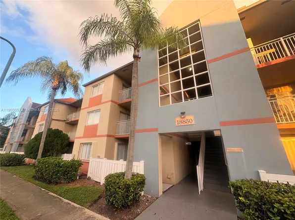18850 NW 57th Ave APT 306, Hialeah, FL 33015