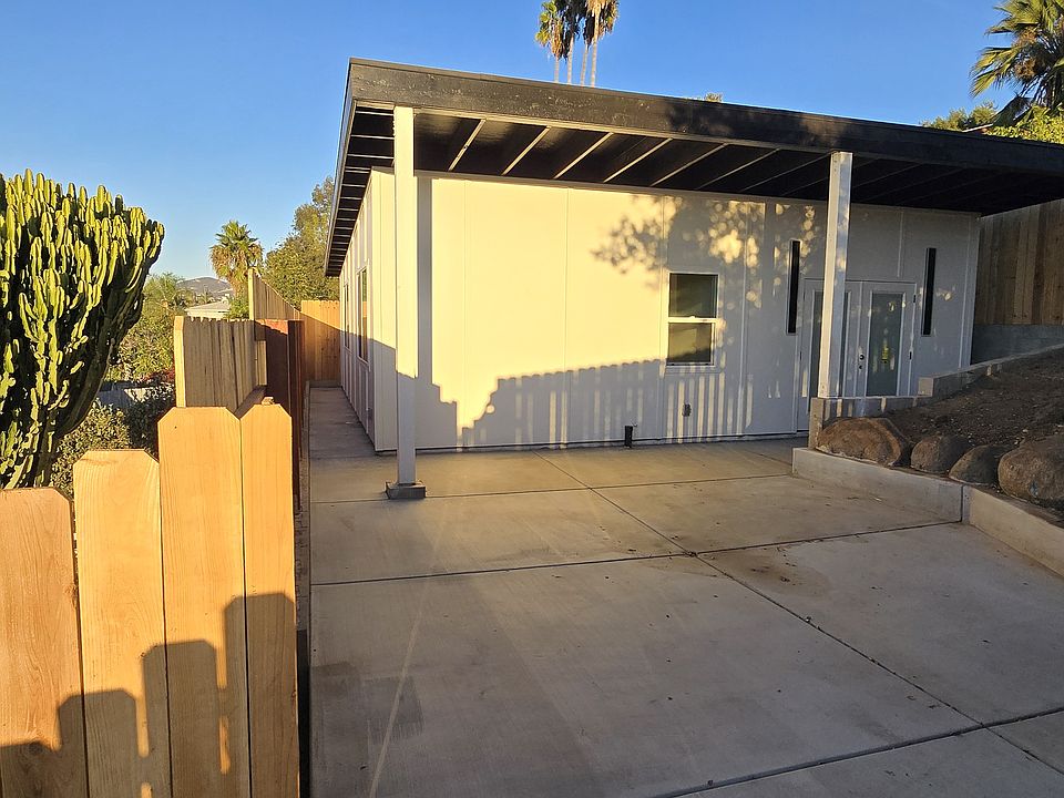 1st image of 336 Eddie Dr #2