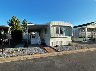 1218 E Cleveland Ave SPACE 180, Madera, CA 93638