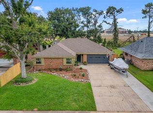 805 Cherrydale St, Lake Charles, LA 70607