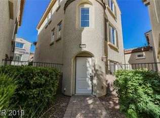 1920 Hollywell St, Las Vegas, NV 89135