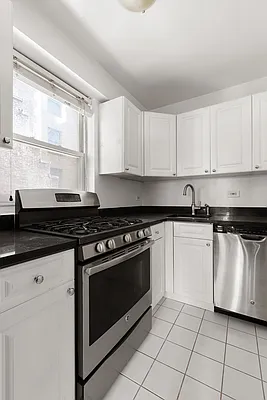 Rented by Brown Harris Stevens | media 3