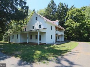 11 Anderson Rd, Parkerford, PA 19465