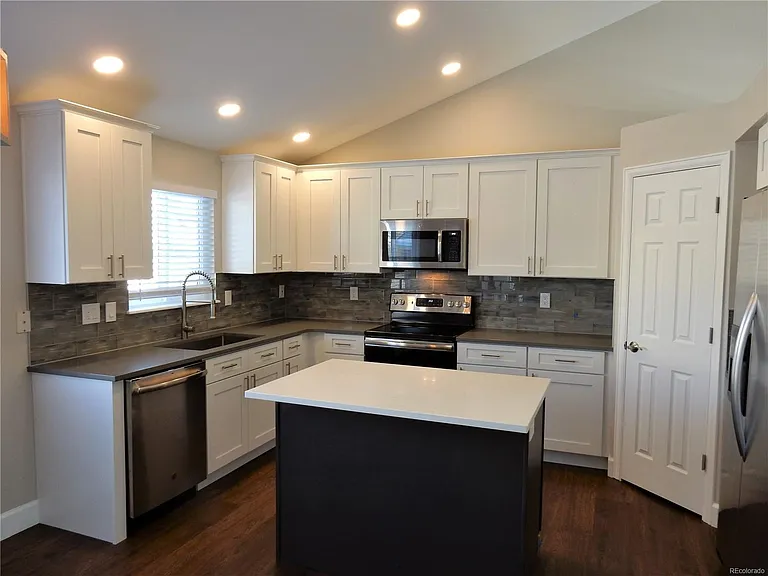 5312 S Lisbon Way — Photo 7
