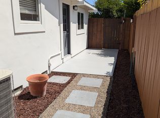 3636 Highland Dr, Carlsbad, CA 92008