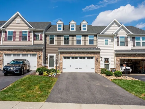 1435 Deer Creek Crossing Dr, Canonsburg, PA 15317