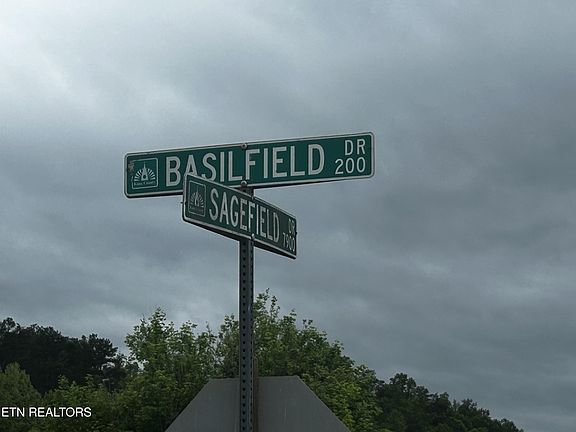 3rd image of 7817 Sagefield Dr