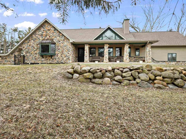 946 Canal Rd, Marshall, WI 53559