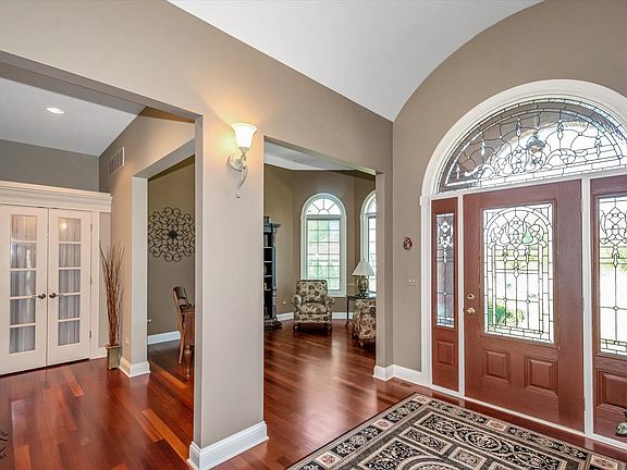 3rd image of 1124 Green Glen Ct