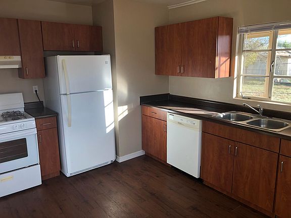4th image of 5036 Hercules Ave